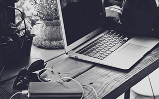 刘炜个人原因返回乌鲁木齐姜正秀暂掌新疆教鞭