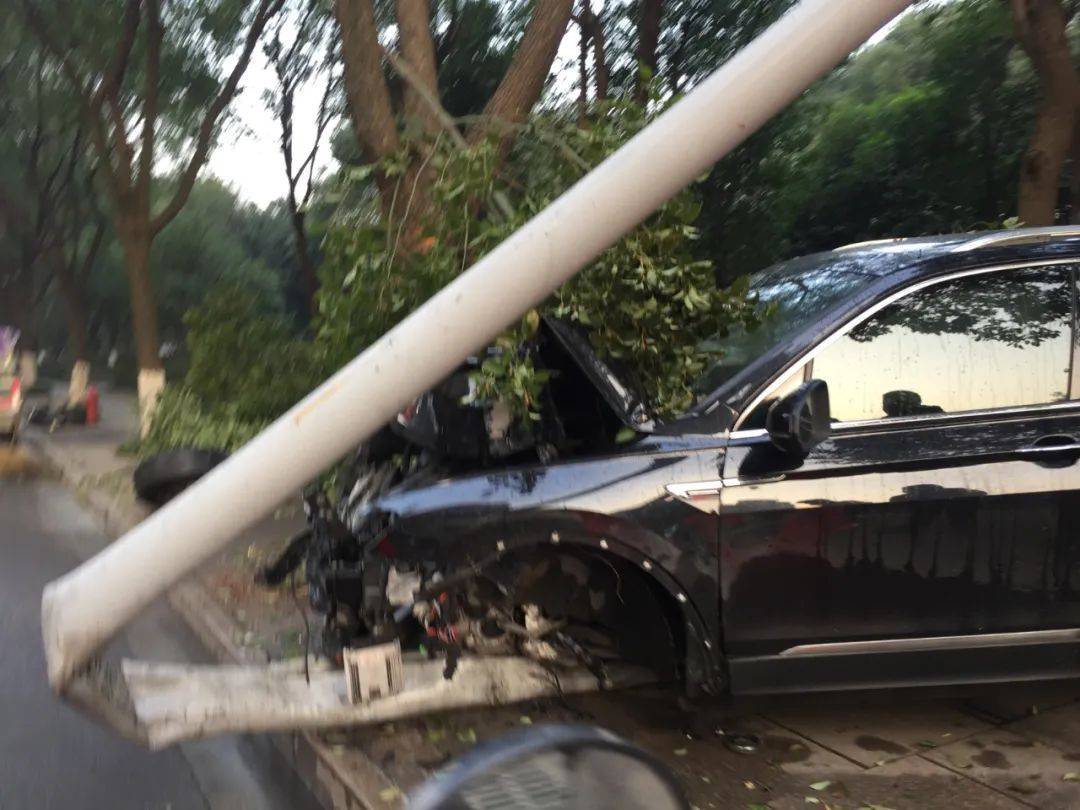 车祸初步调查结果:若塔是驾驶员存在超速和轮胎问题的简单介绍