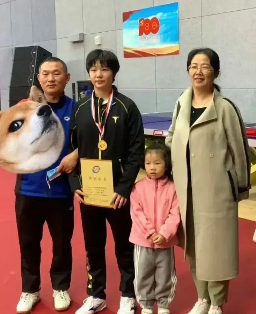 国家队选手实力有加，卓尔不群夺冠的简单介绍